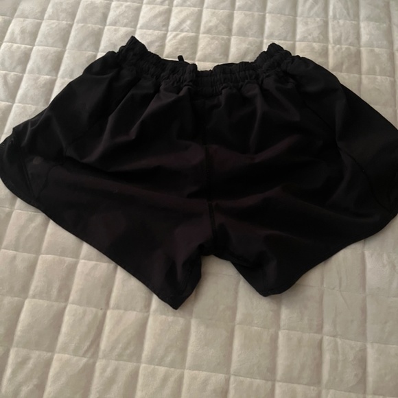 lululemon hotty hots (size 6 L) - Picture 2 of 3